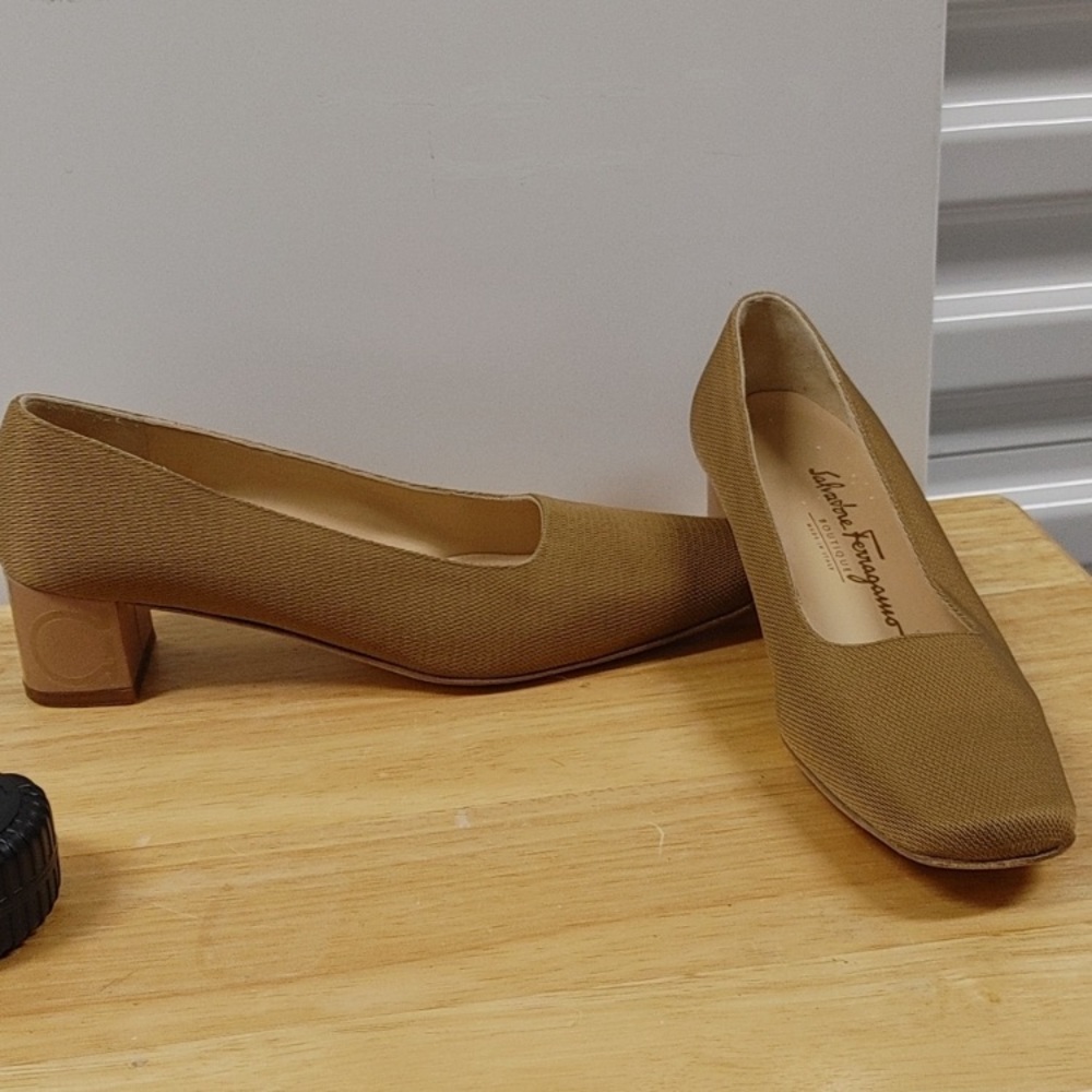 Vintage Salvatore Ferragamo Block Heels